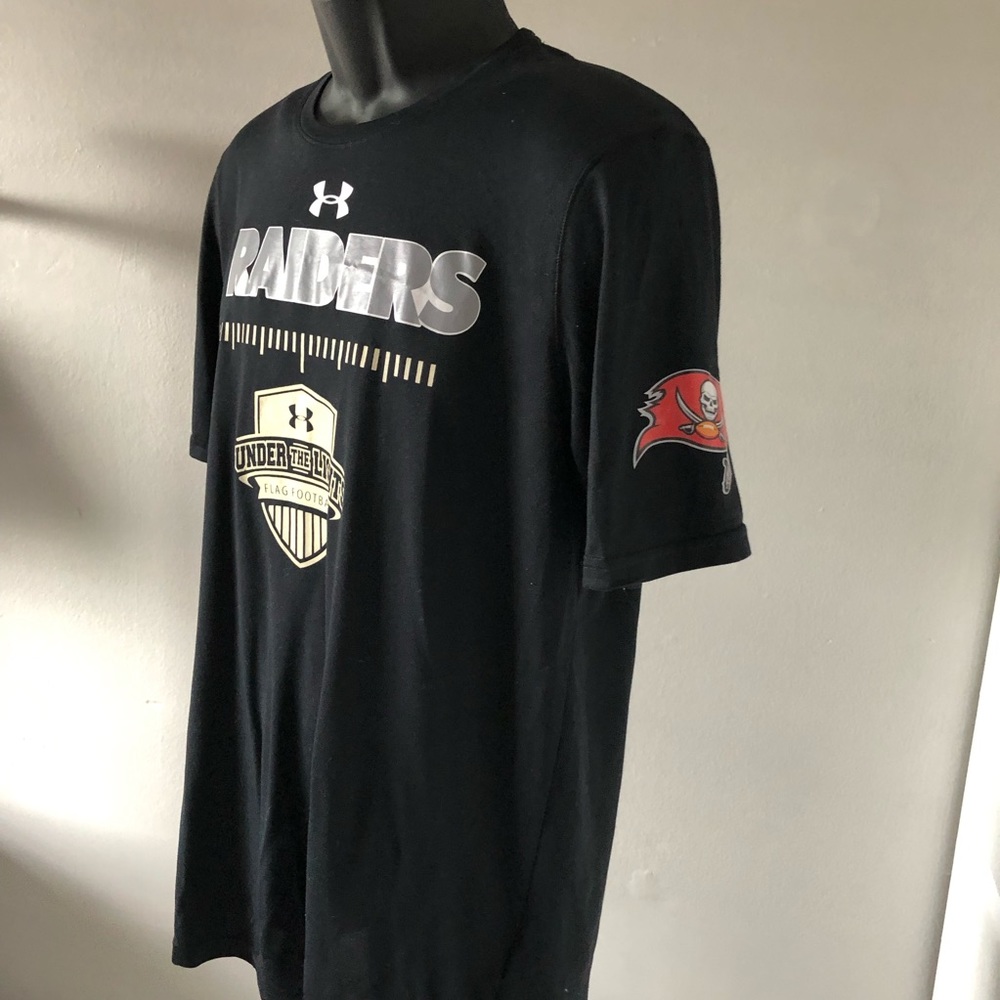 UNDER ARMOUR HEATGEAR BLACK RAIDERS PRIN TSHIRT/ S